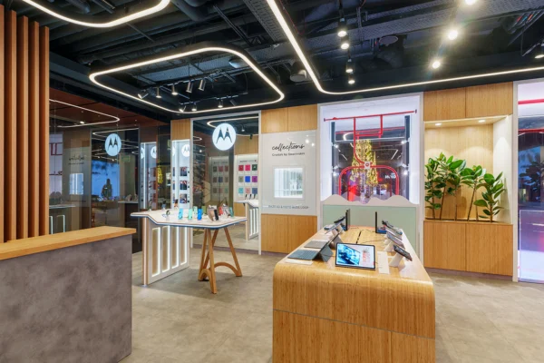 Showroom Lenovo & Motorola-5